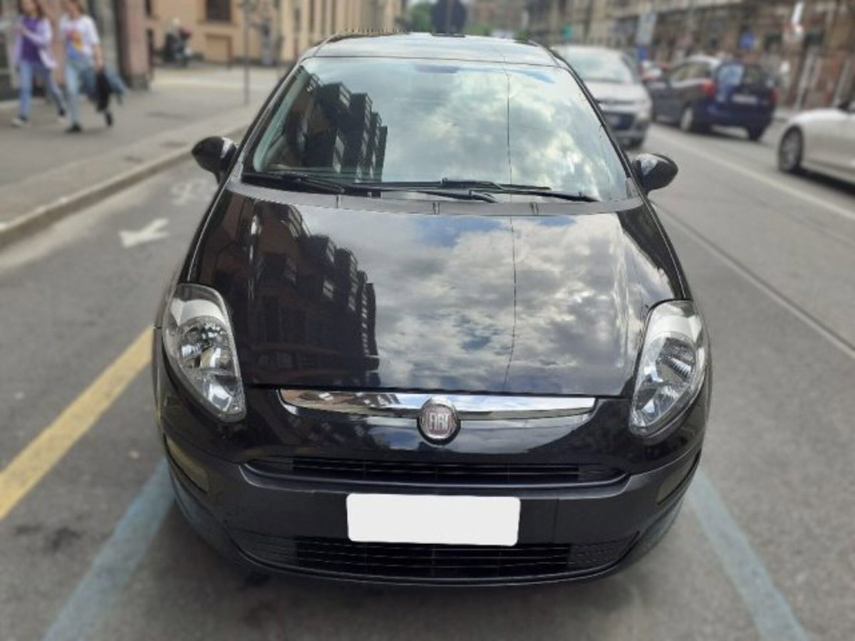 Fiat Punto Evo 1.3 Mjt 95 CV DPF 5 porte S&S Dualogic Emotion (3)