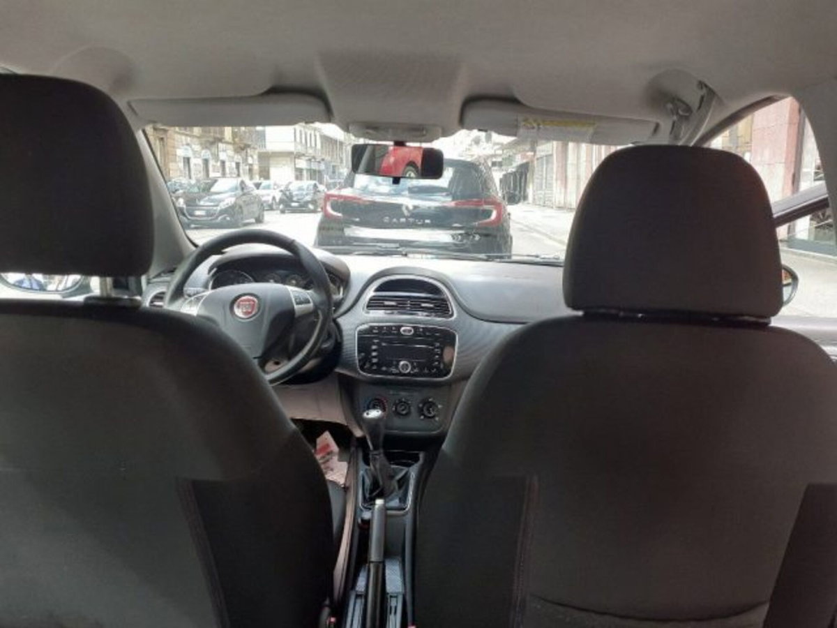Fiat Punto Evo 1.3 Mjt 95 CV DPF 5 porte S&S Dualogic Emotion (8)