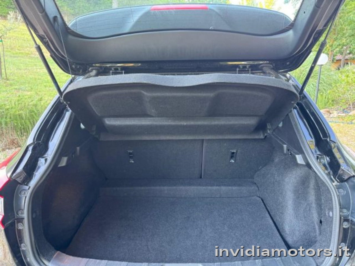 Nissan Qashqai 1.5 dCi 115 CV DCT N-Connecta (17)