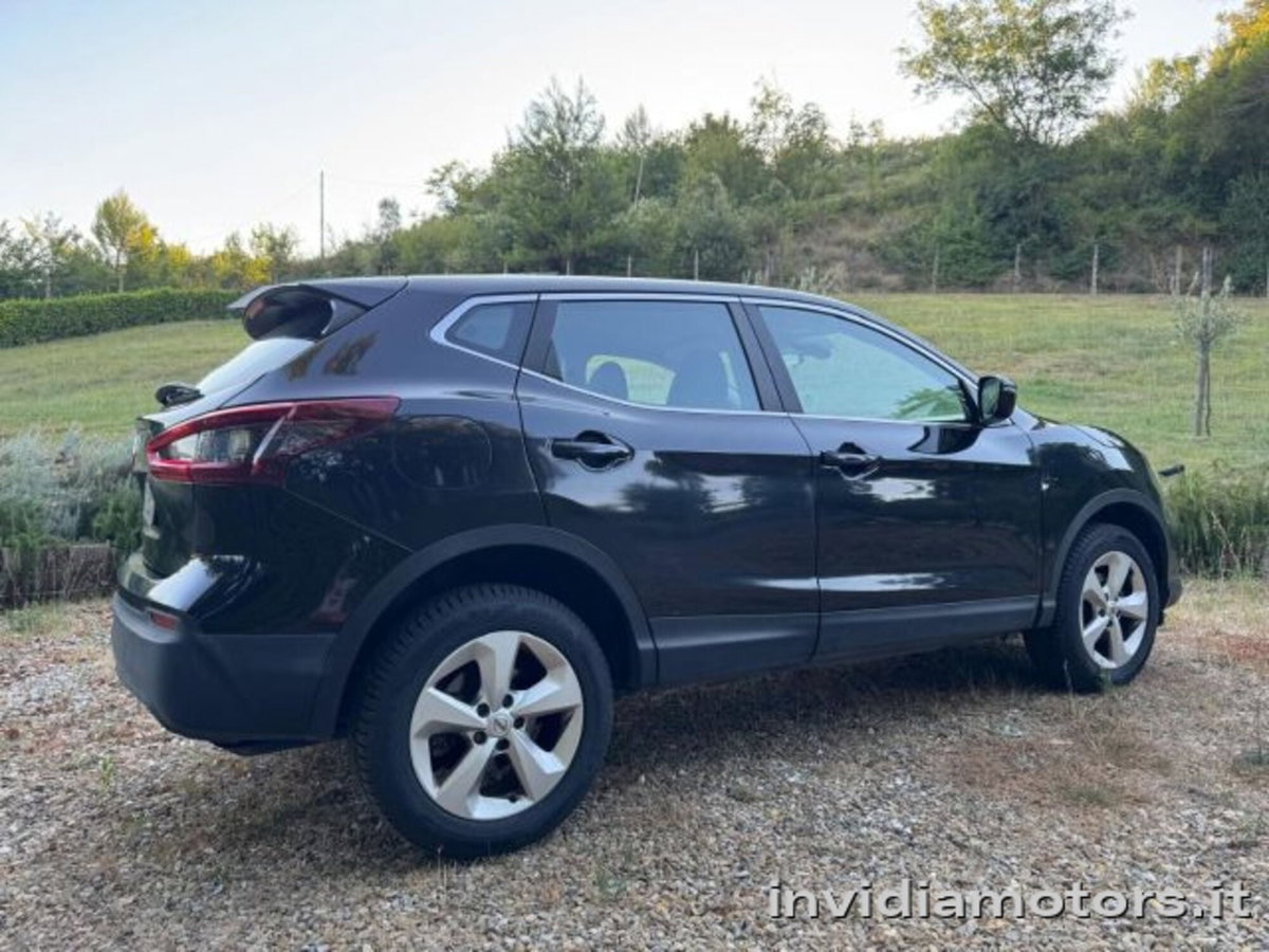 Nissan Qashqai 1.5 dCi 115 CV DCT N-Connecta (2)