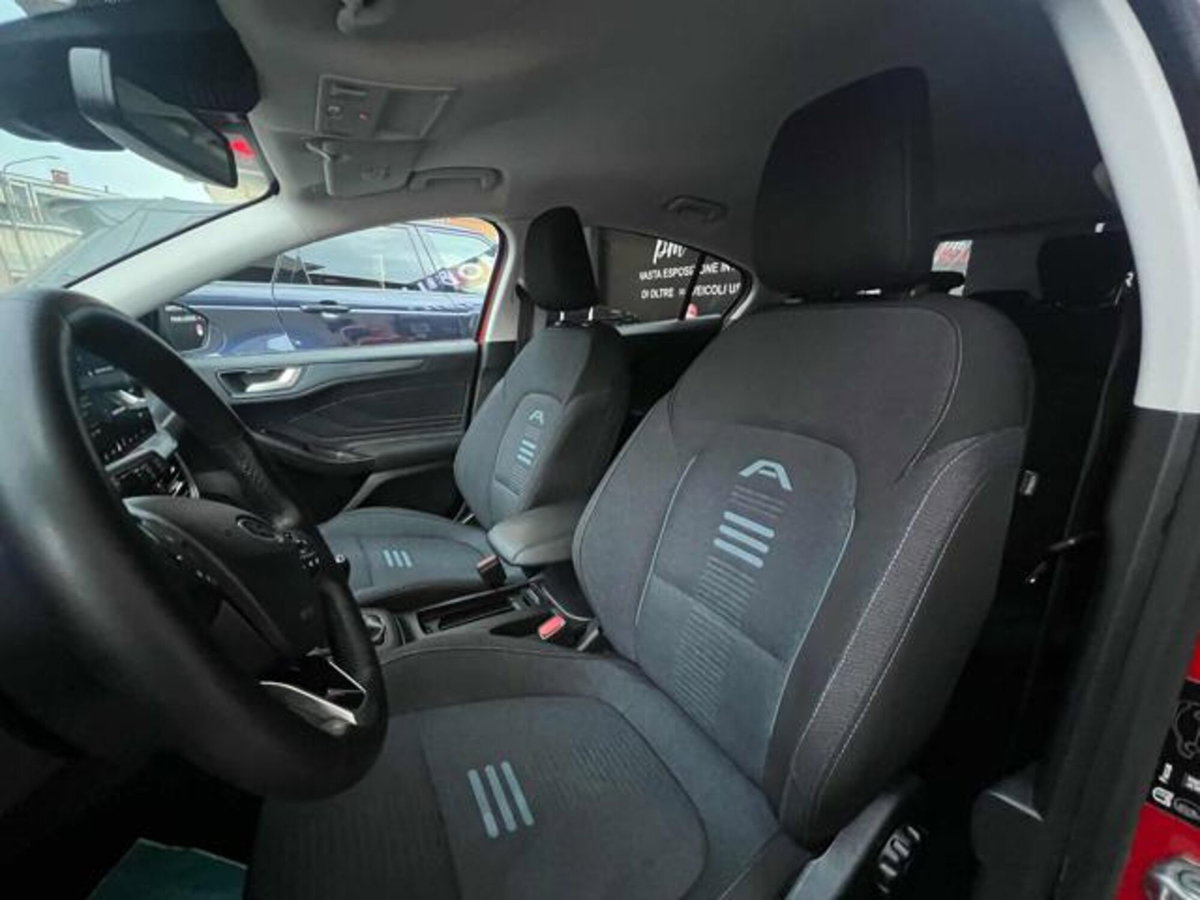 Ford Focus 1.5 EcoBlue 120 CV 5p. Business (8)