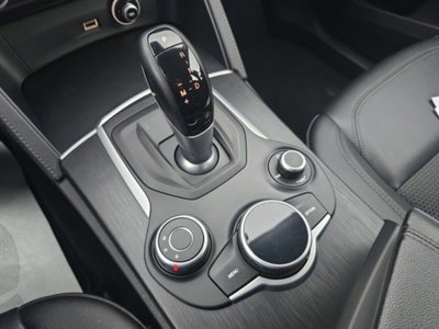 Alfa Romeo Stelvio Stelvio 2.2 Turbodiesel 180 CV AT8 Q4 Super (13)