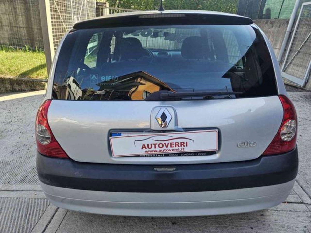 Renault Clio 1.2 16V cat 5 porte Symbol (6)