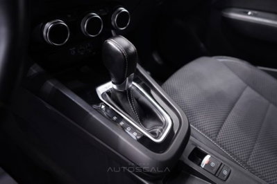 Renault Arkana E-Tech 145 CV Intens (16)