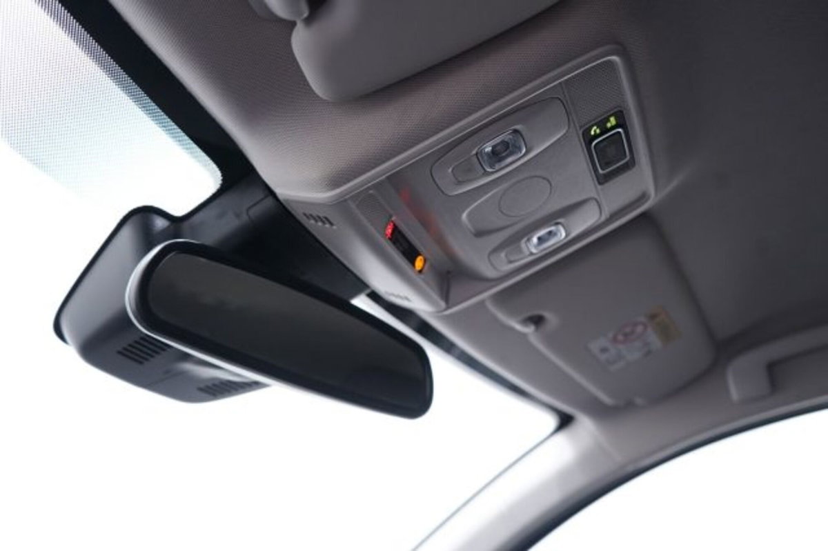 Renault Arkana E-Tech 145 CV Intens (17)