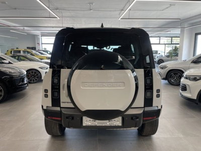 Land Rover Defender 110 3.0d i6 mhev X-Dynamic SE awd 200cv auto (6)