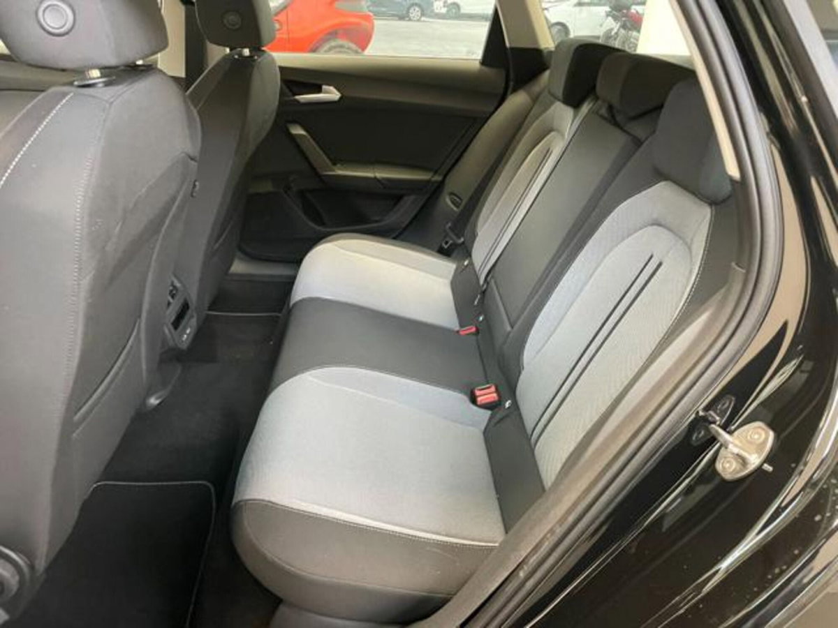 SEAT Leon ST Sportstourer 2.0 tdi Style 150cv dsg (11)
