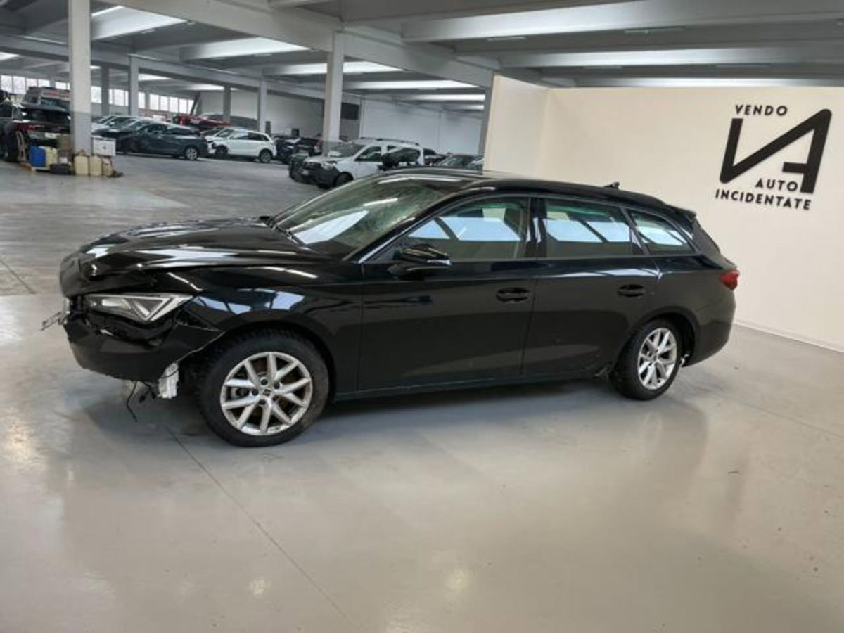 SEAT Leon ST Sportstourer 2.0 tdi Style 150cv dsg (4)