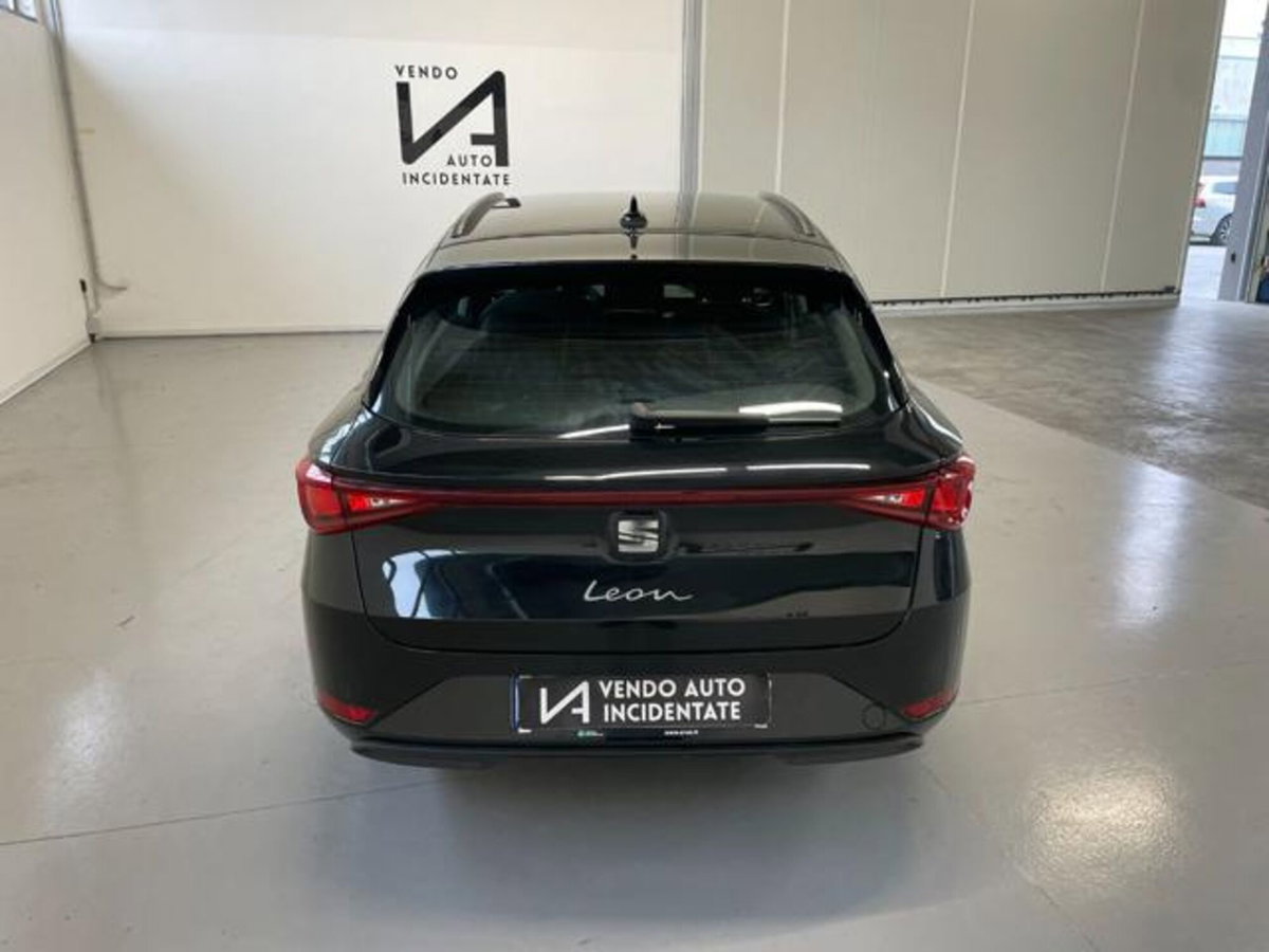 SEAT Leon ST Sportstourer 2.0 tdi Style 150cv dsg (6)