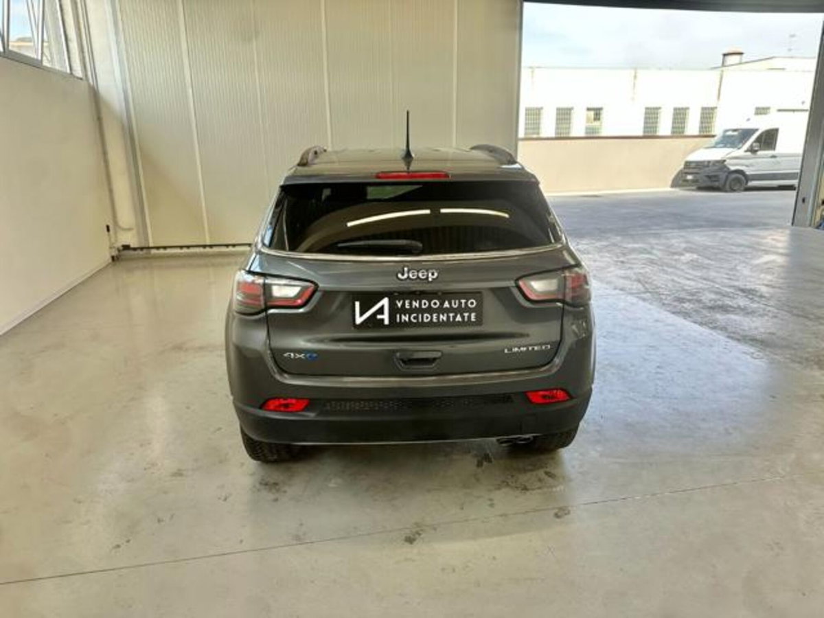 Jeep Compass 1.3 T4 190CV PHEV AT6 4xe Limited (6)