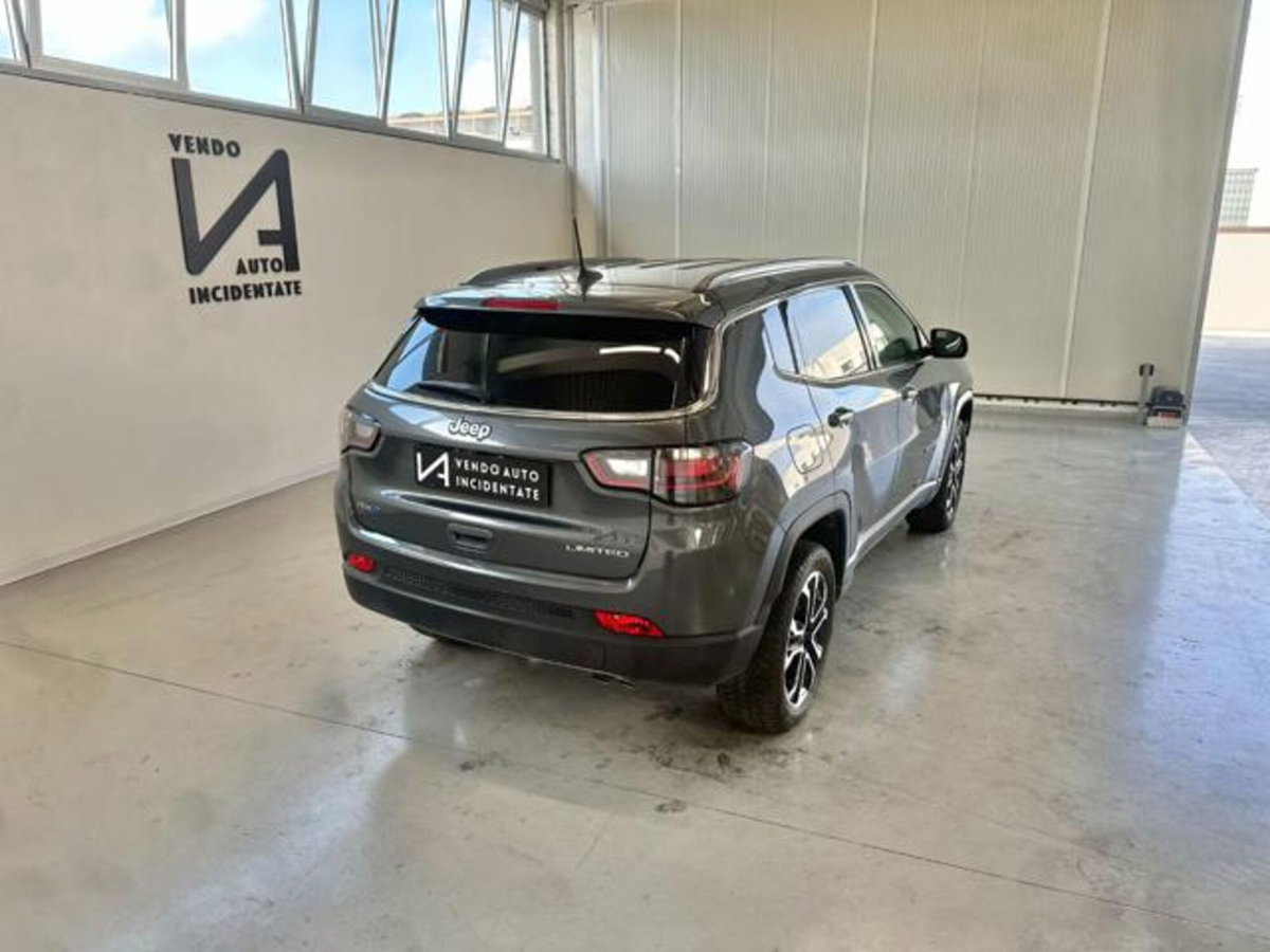 Jeep Compass 1.3 T4 190CV PHEV AT6 4xe Limited (7)