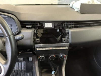 Renault Clio 1.0 tce Techno Gpl 100cv (15)