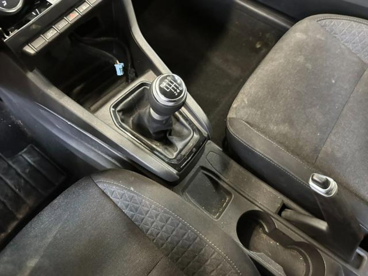 Renault Clio 1.0 tce Techno Gpl 100cv (16)