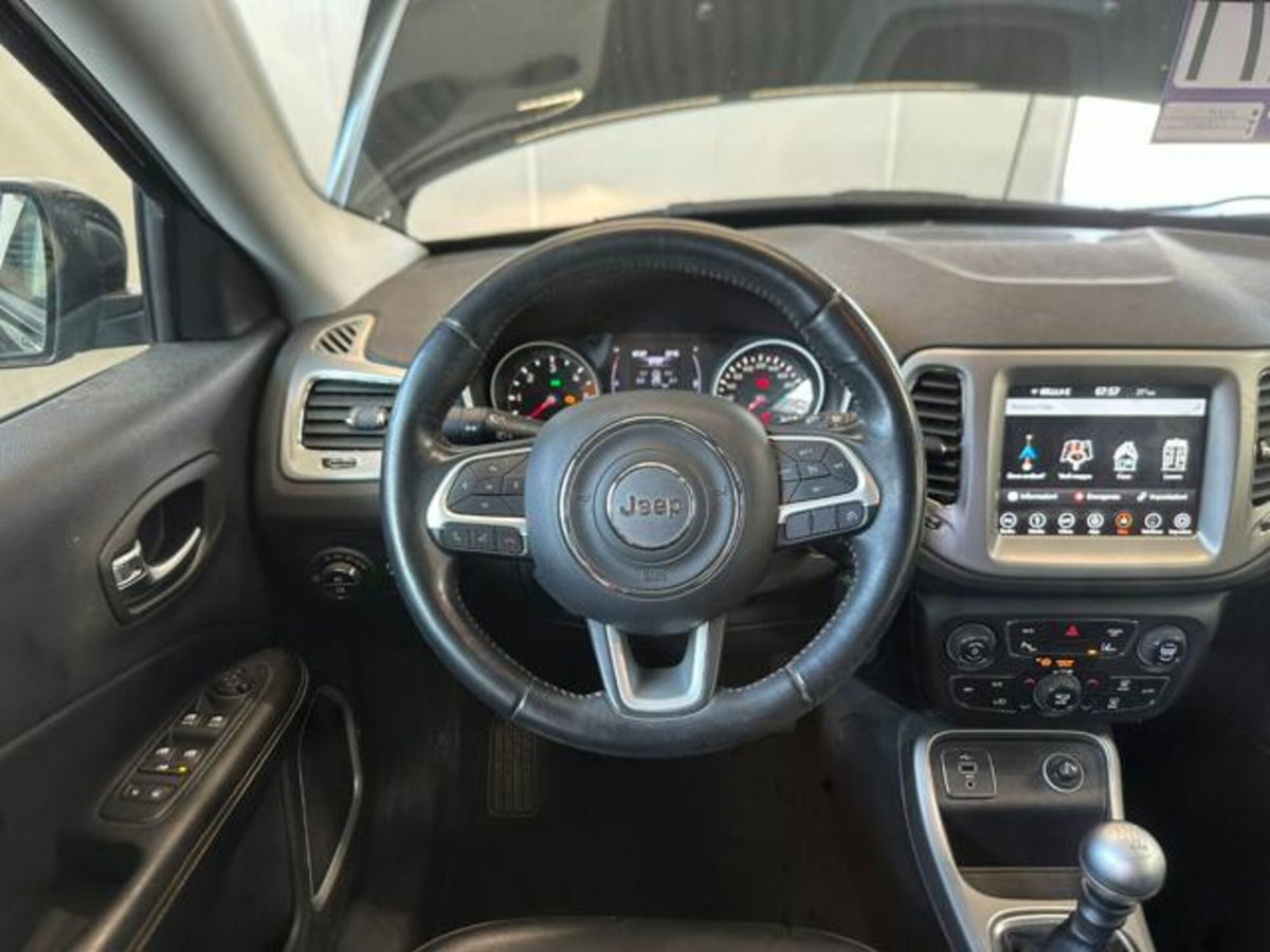 Jeep Compass 1.6 Multijet II 2WD Longitude (16)