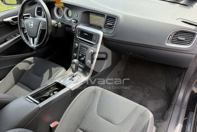 Volvo V60 D3 Geartronic Kinetic (11)
