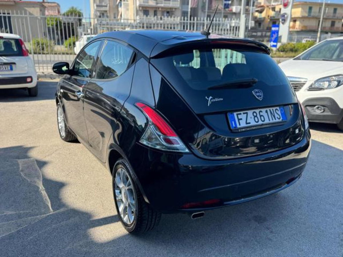 Lancia Ypsilon 1.2 69 CV 5 porte GPL Gold Plus (6)