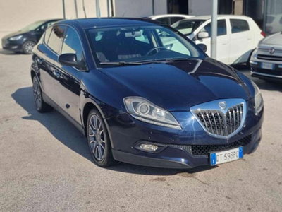 Lancia Delta 1.6 MJT DPF Oro (3)