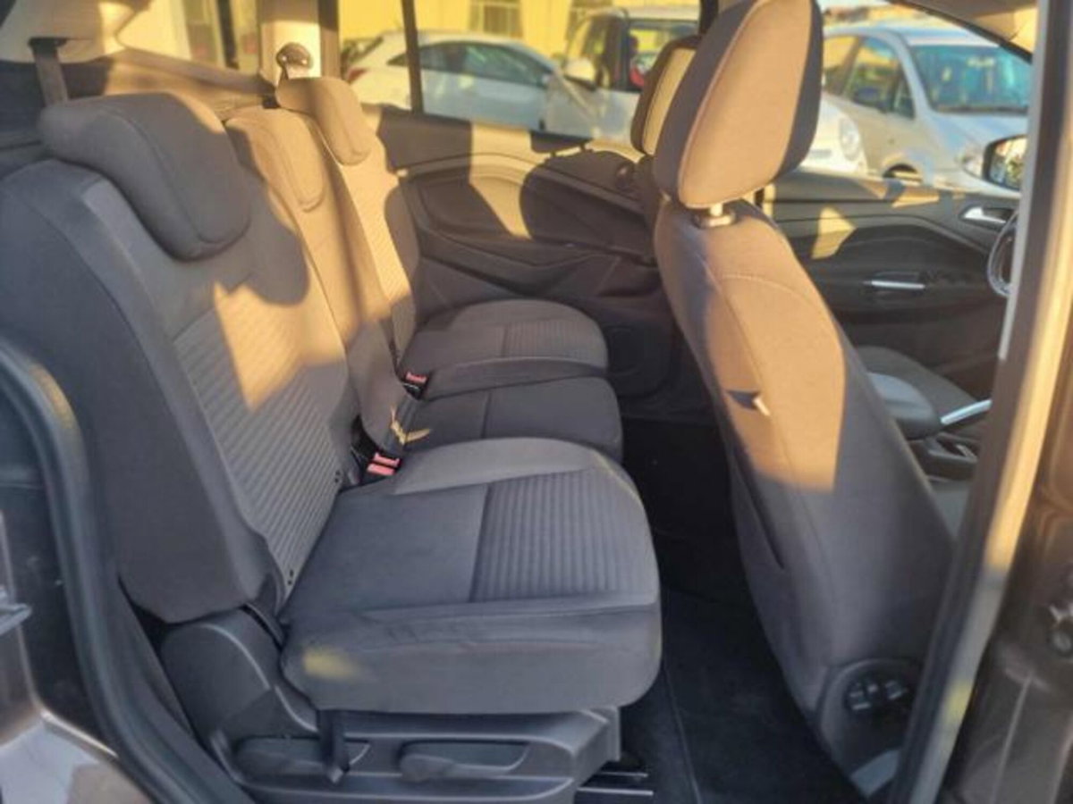 Ford C-Max 1.5 TDCi 120CV Powershift Start&Stop Titanium (15)
