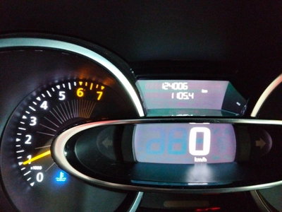 Renault Clio 1.2 75CV 5 porte Zen (8)