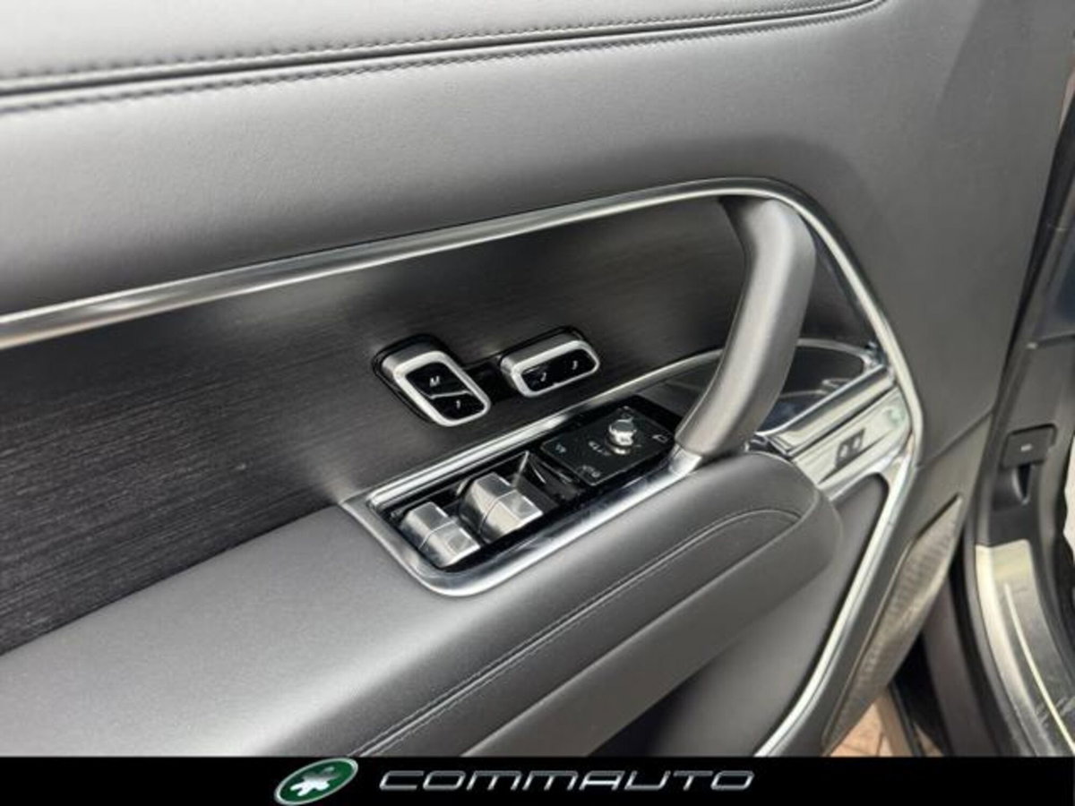 Land Rover Range Rover 3.0D l6 Autobiography (12)