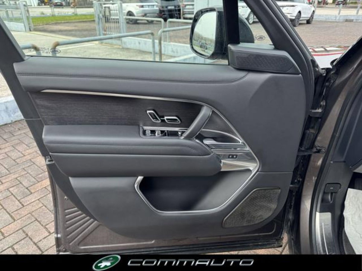 Land Rover Range Rover 3.0D l6 Autobiography (17)