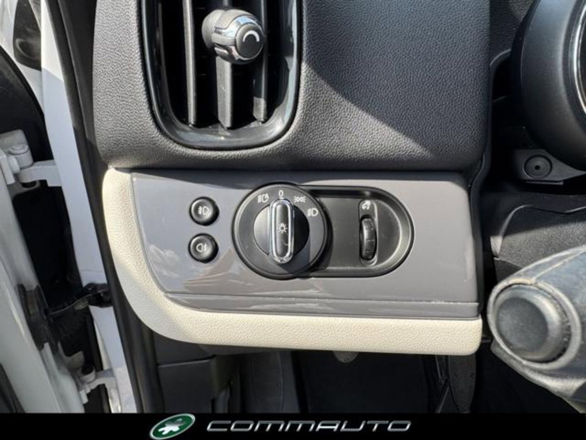 MINI Mini Countryman 1.5 Cooper Business Countryman ALL4 (13)