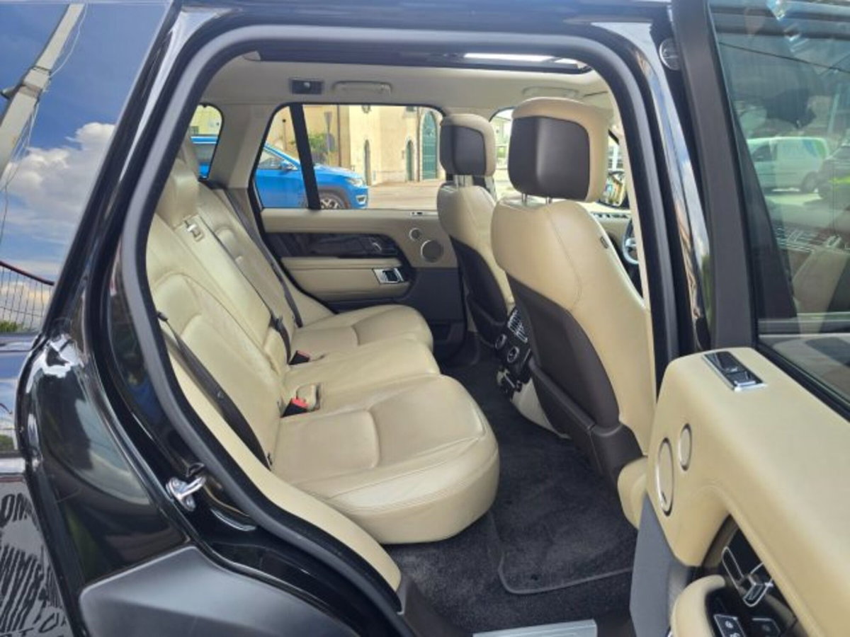 Land Rover Range Rover 3.0 SDV6 Vogue (11)