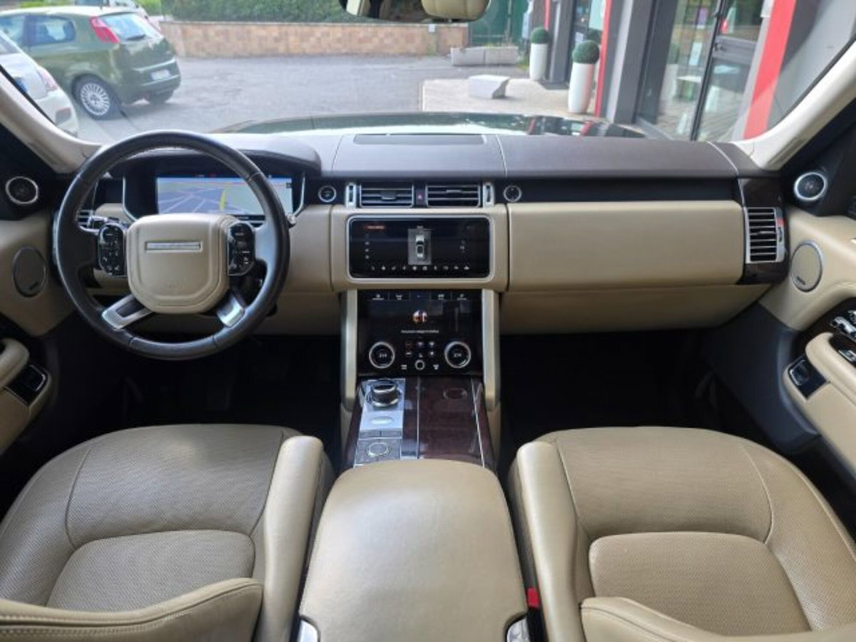 Land Rover Range Rover 3.0 SDV6 Vogue (4)