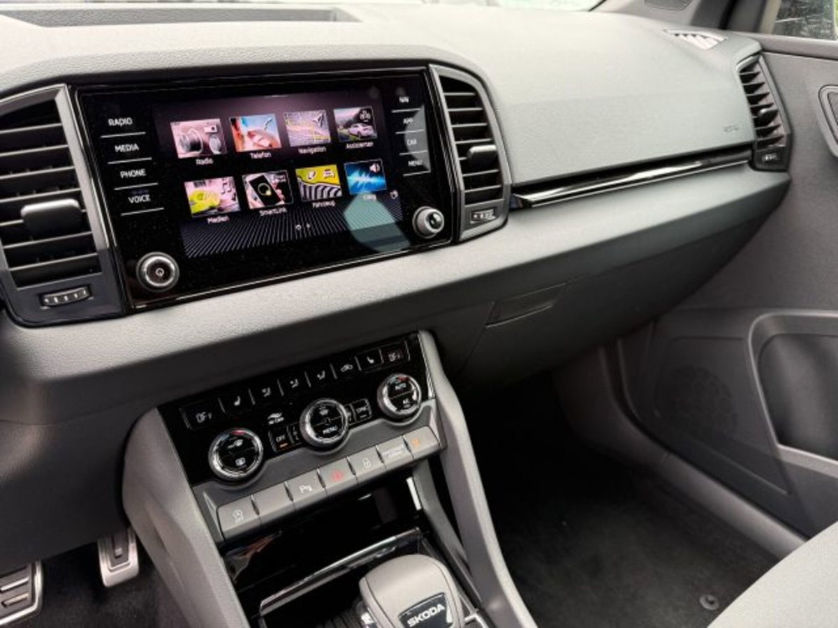 Skoda Karoq 1.5 tsi Sportline dsg (10)
