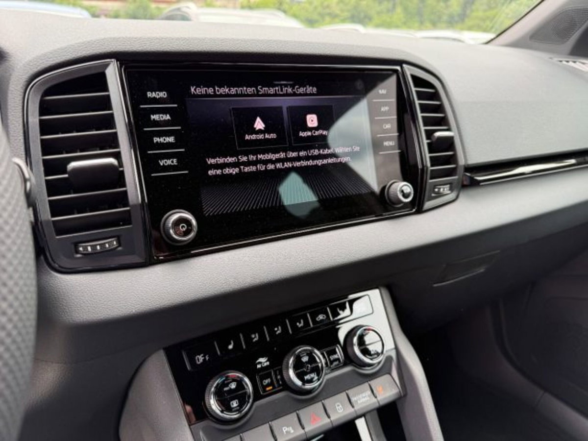Skoda Karoq 1.5 tsi Sportline dsg (12)