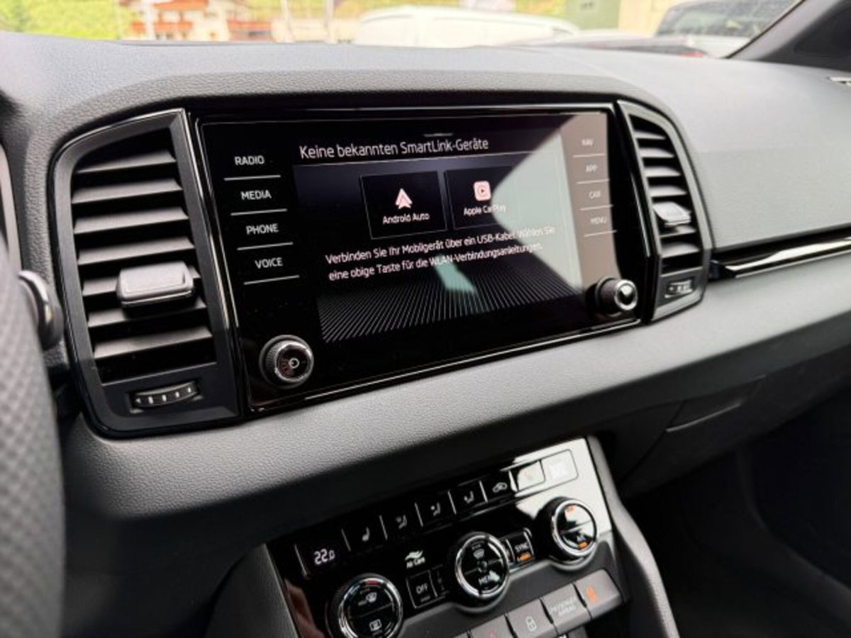 Skoda Karoq 1.5 tsi Sportline dsg (10)