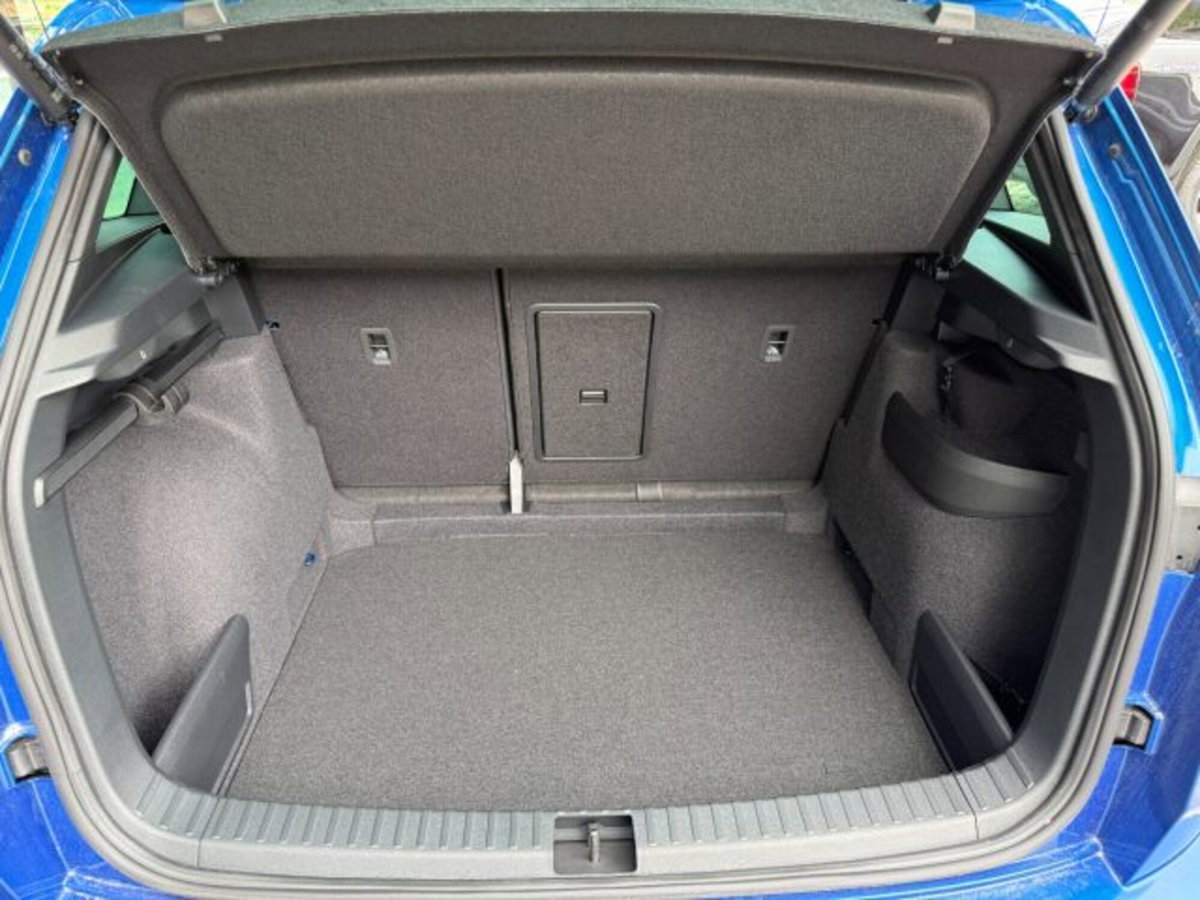 Skoda Karoq 1.5 tsi Sportline dsg (19)