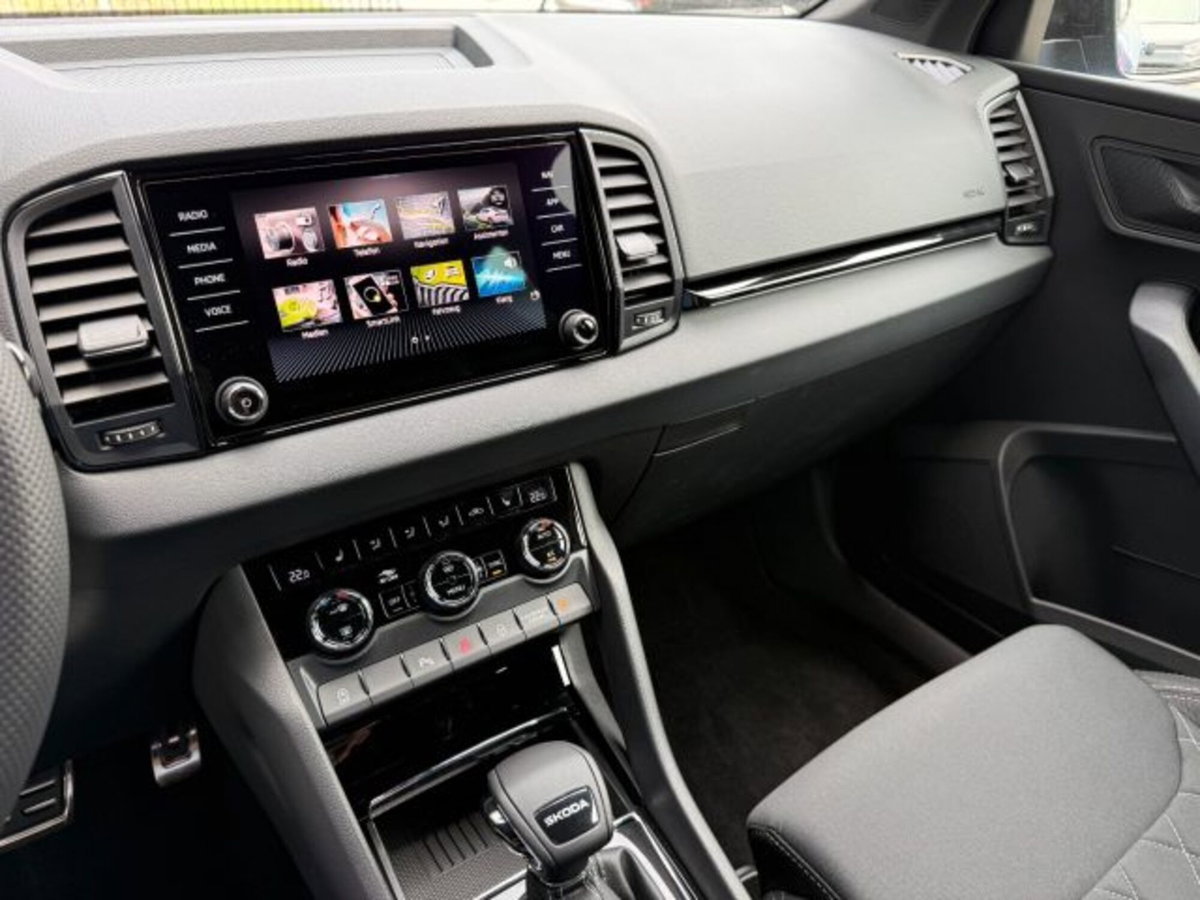 Skoda Karoq 1.5 tsi Sportline dsg (8)