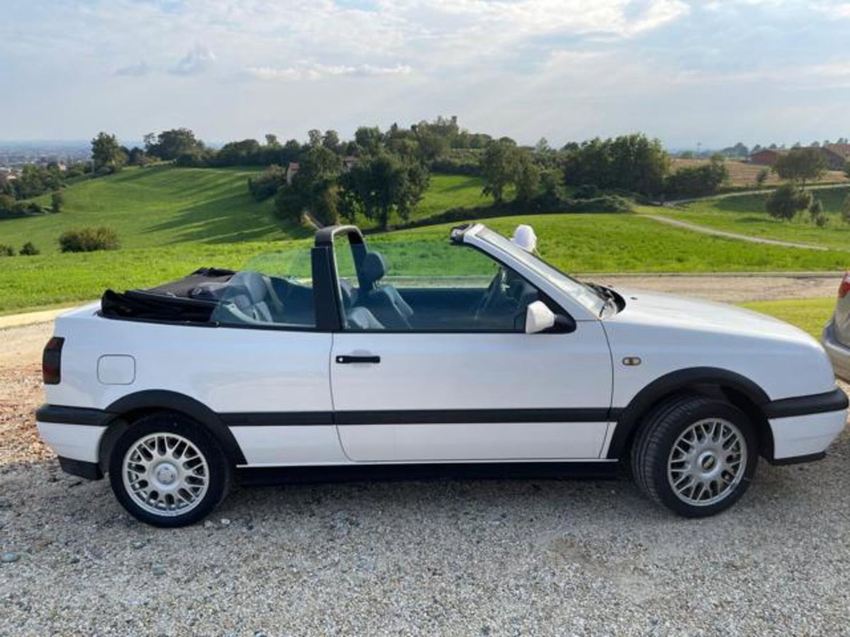 Volkswagen Golf 1.6 cat 5 porte (3)