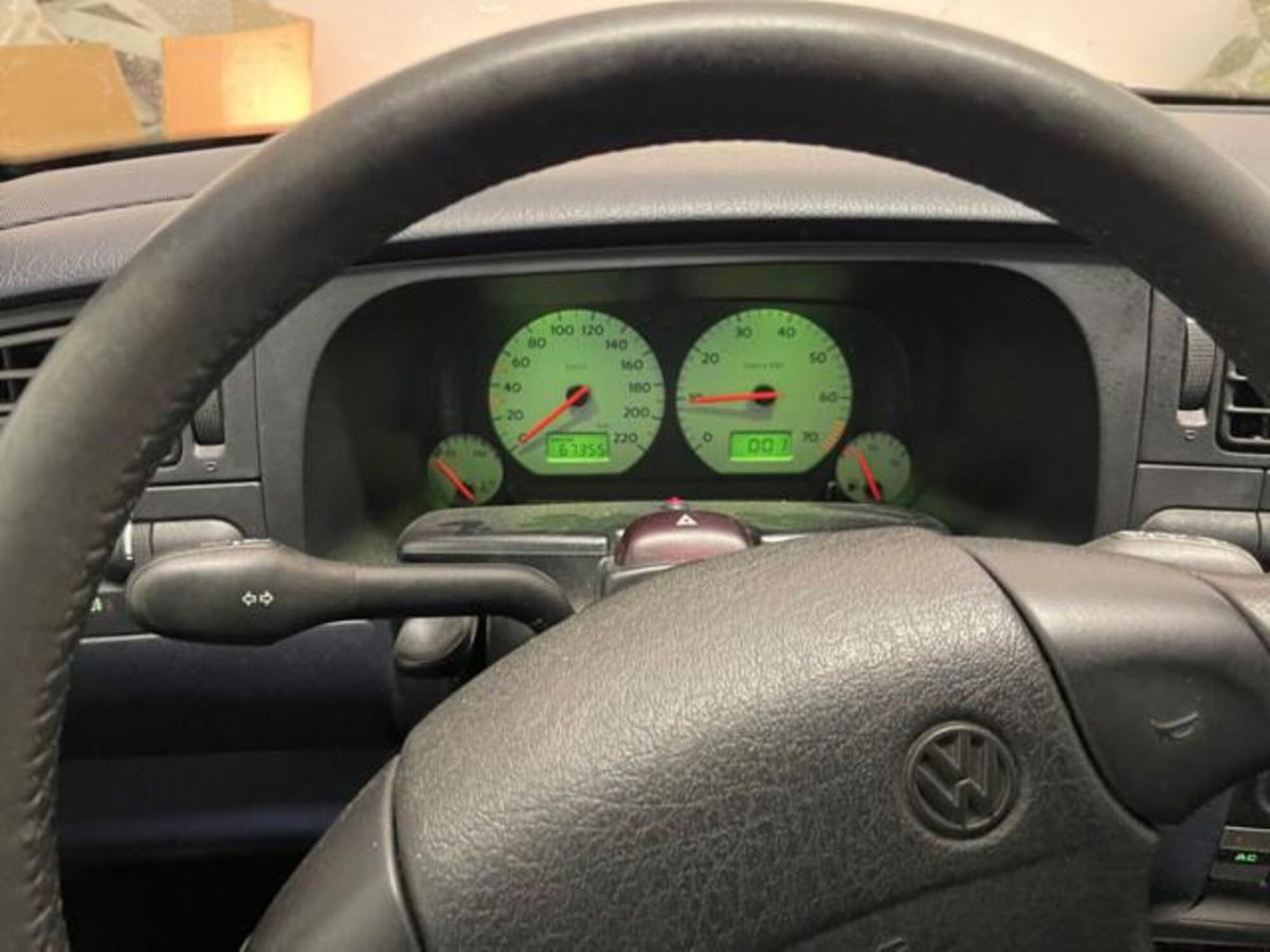 Volkswagen Golf 1.6 cat 5 porte (6)