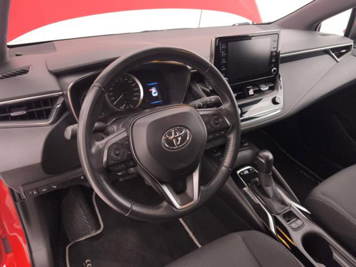Toyota Corolla Touring Sports 1.8 Hybrid Business (10)