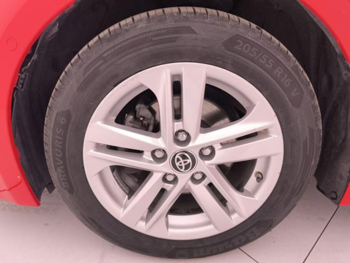 Toyota Corolla Touring Sports 1.8 Hybrid Business (9)