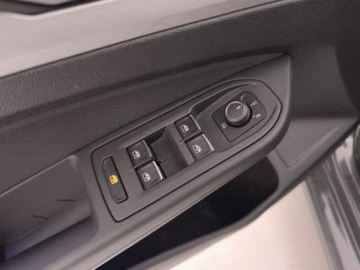 Volkswagen Golf Variant 2.0 tdi Life 150cv dsg (19)