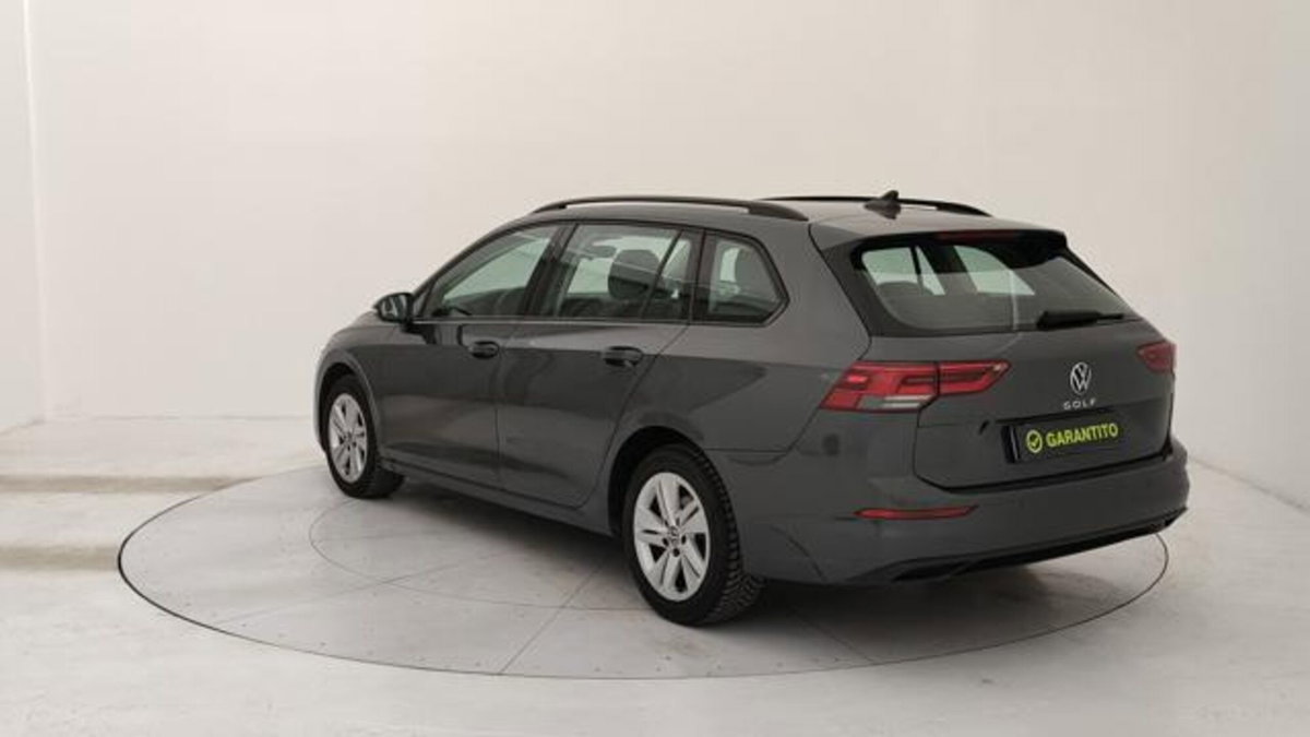 Volkswagen Golf Variant 2.0 tdi Life 150cv dsg (3)