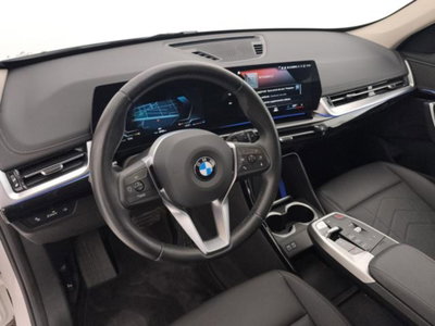 BMW X1 xdrive23d mhev 48V X-Line auto (10)