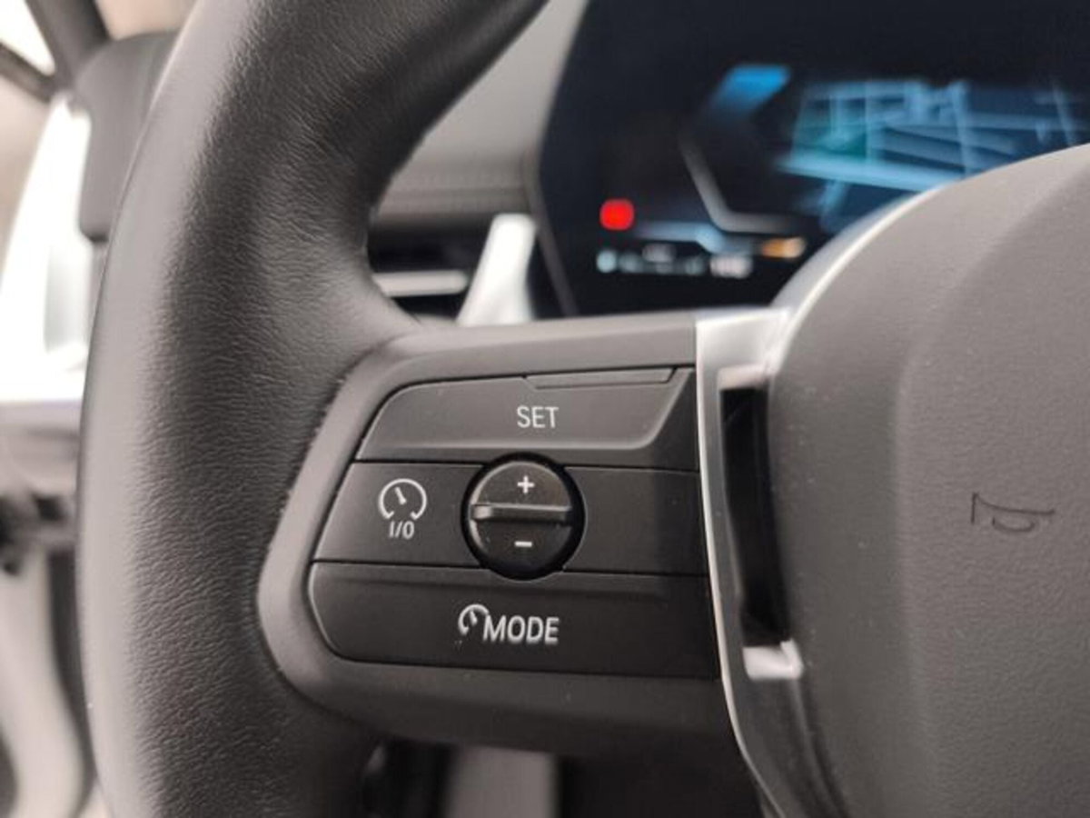 BMW X1 xdrive23d mhev 48V X-Line auto (18)