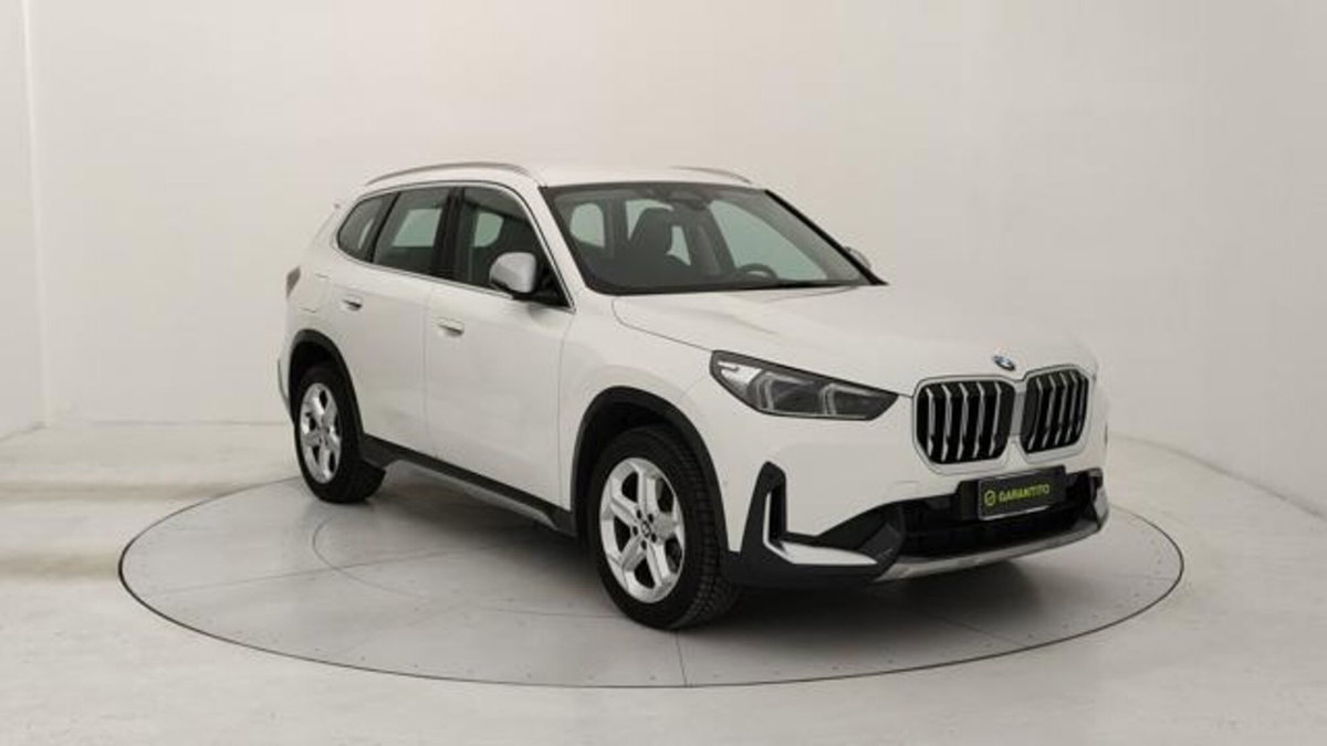BMW X1 xdrive23d mhev 48V X-Line auto (7)