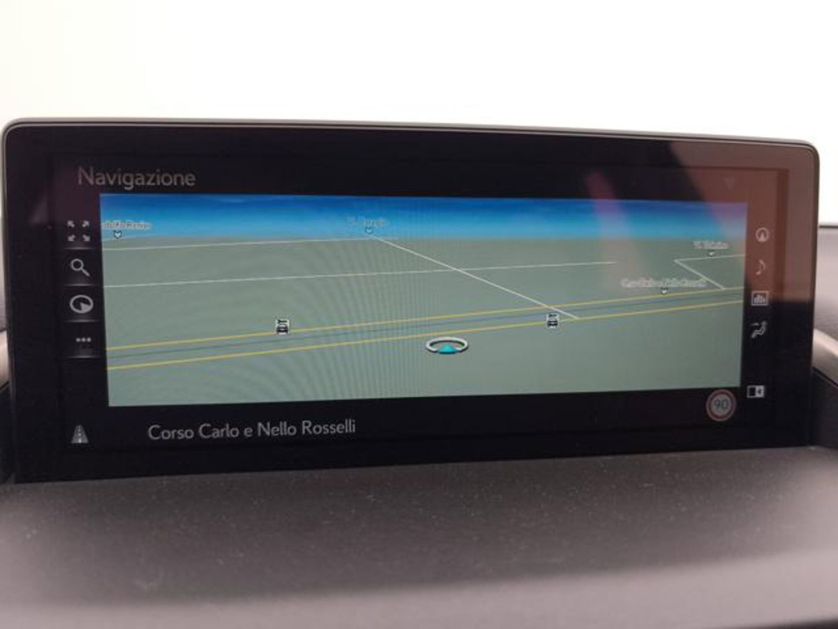 Lexus NX Hybrid 4WD Premium (16)