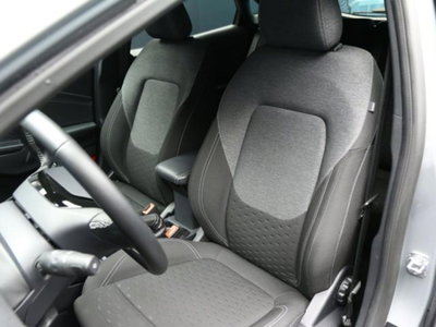 Ford Puma 1.0 EcoBoost Hybrid 125 CV S&S aut. Titanium Design (9)