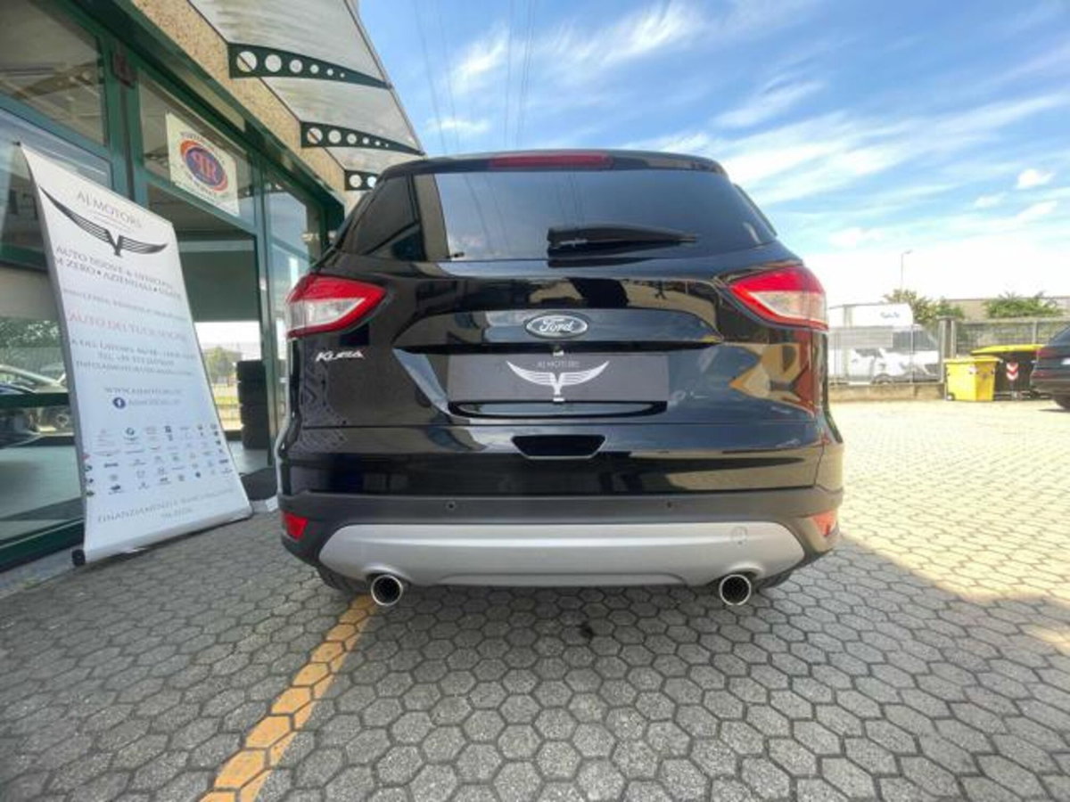 Ford Kuga 2.0 TDCI 150 CV S&S 4WD Titanium X (8)