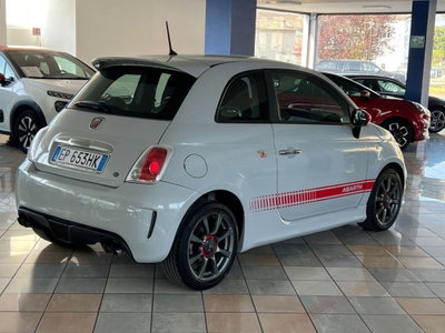 Abarth 500 1.4 Turbo T-Jet (3)