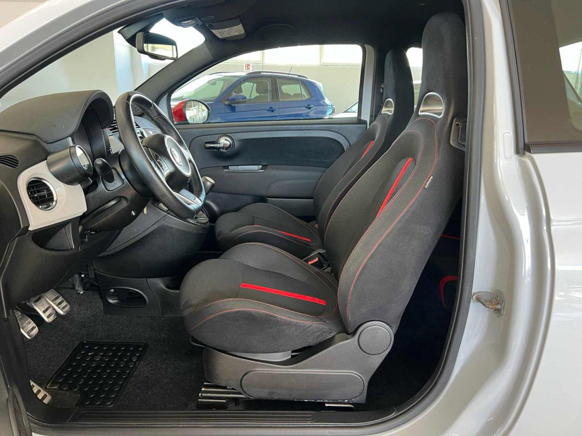 Abarth 500 1.4 Turbo T-Jet (9)