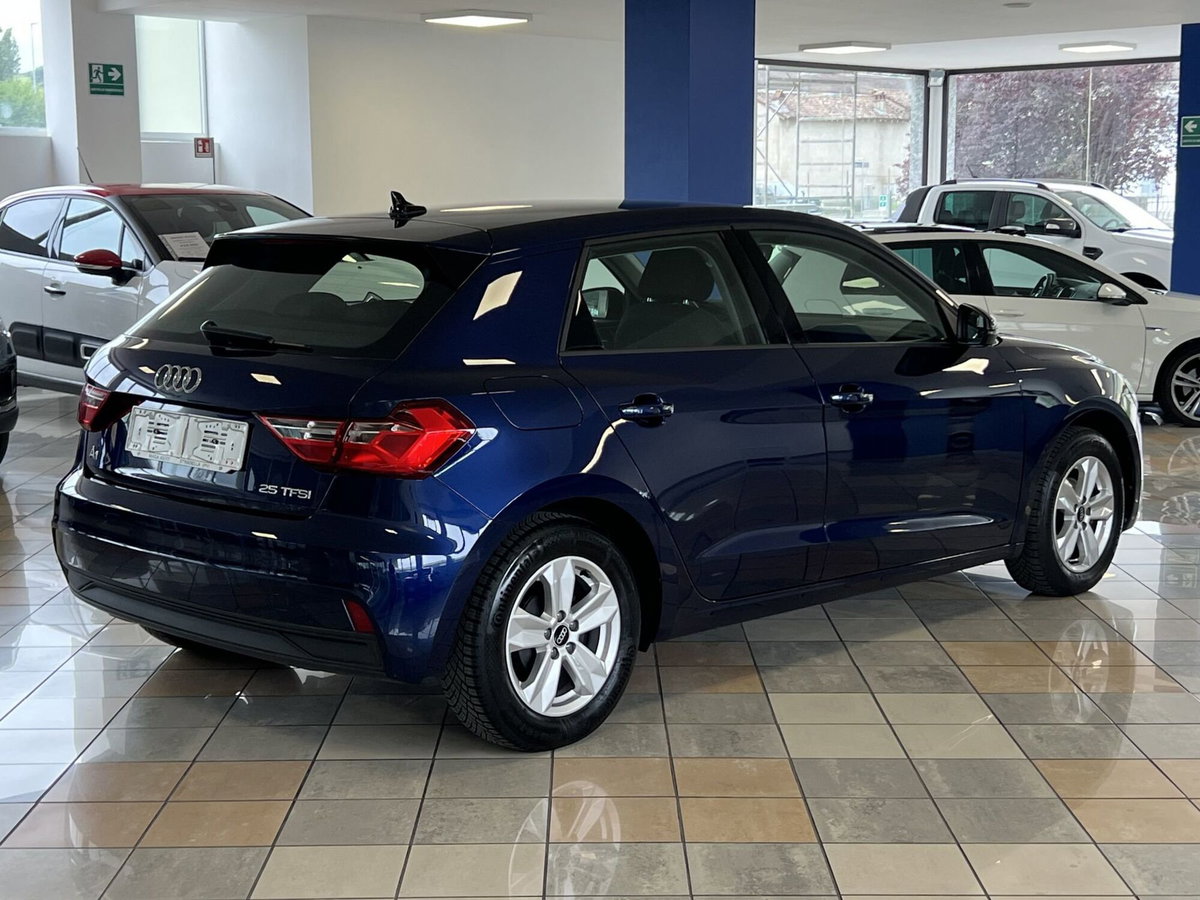 Audi A1 Sportback 25 TFSI (4)