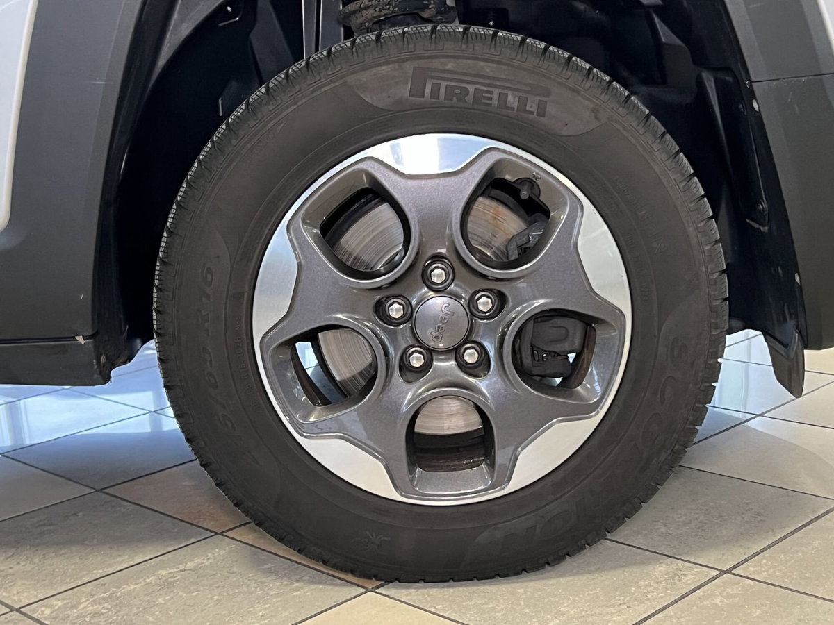 Jeep Renegade 2.0 Mjt 140CV 4WD Active Drive Longitude (14)