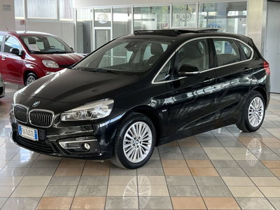 BMW Serie 2 Active Tourer 218d  Luxury auto usata